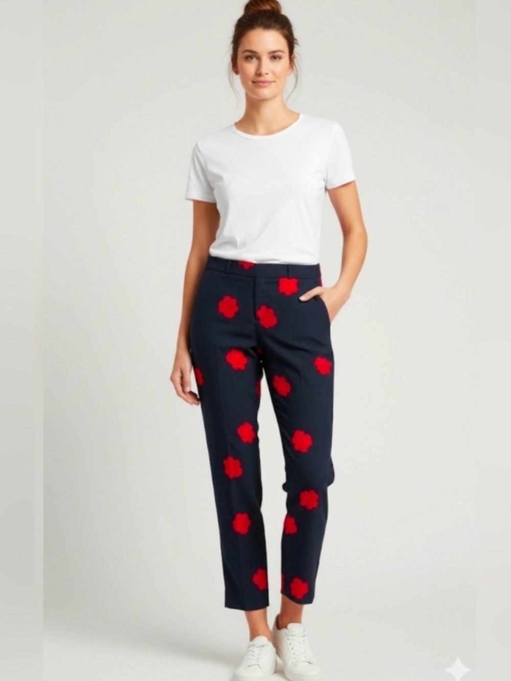 NWOT Avery Navy Red Flower Trousers Sz 0P
